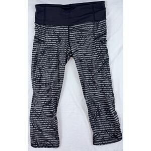 Lululemon Striped Leggings Capri EUC